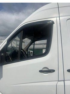 Вітровики для Mercedes Sprinter 2006-2017 / VW Crafter (Defl) 00-00014457 фото