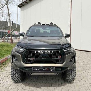 Дефлектор капота EuroCap Для Toyota Hilux 2015- рр 30780920-010409-30010101 фото