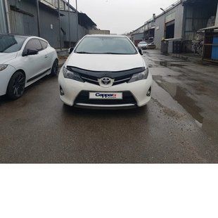 Дефлектор капоту (EuroCap) для Toyota Auris 2012-2018 рр 30780113-010409-30010101 фото
