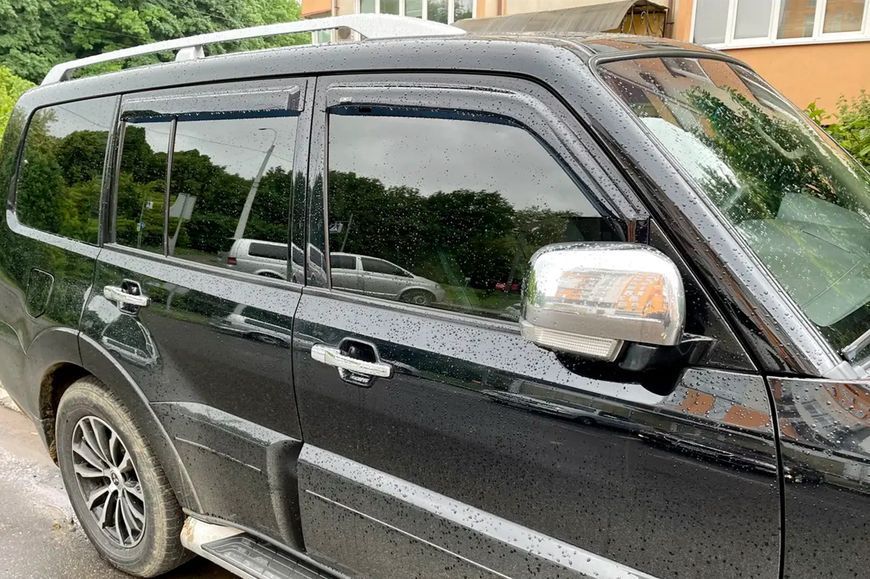 Дефлектори вікон (вітровики) Mitsubishi Pajero III/IV 2000-2006; 2006- рр (HIC) 4 шт M32 фото
