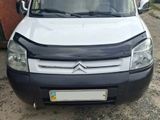 Дефлектор капота Eurocap для Peugeot Partner 2003-2008 рр 30200104-010409-30010101 фото