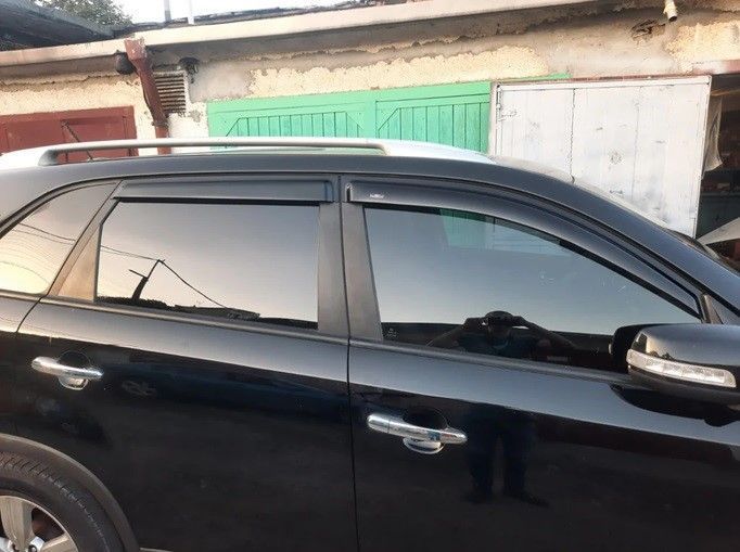 Дефлектори вікон (вітровики) Kia Sorento II XM 2009-2014 (HIC) 4 шт K24 фото